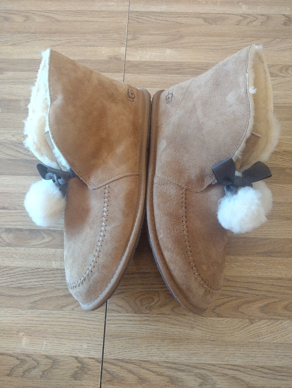 Women's UGG Australia Kallen 1017541 Tan Sheepskin Pom-pom Slippers - Picture 6 of 8